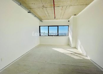 Sala para alugar com 30m² no bairro Teresópolis em Porto Alegre