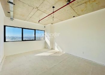 Sala para alugar com 33m² no bairro Teresópolis em Porto Alegre