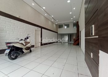 Loja para alugar com 150m², 1 vaga no bairro Vila Jardim em Porto Alegre