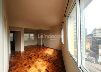 Apartamento para alugar com 63m², 2 dormitórios no bairro Centro em Porto Alegre