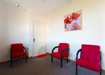 Sala para alugar com 41m² no bairro Partenon em Porto Alegre