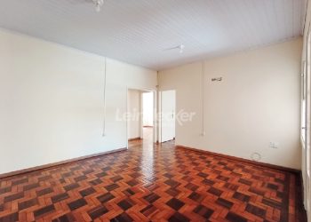 Apartamento para alugar com 88m², 3 dormitórios no bairro Centro em Porto Alegre