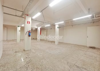 Loja para alugar com 495m² no bairro Centro em Porto Alegre