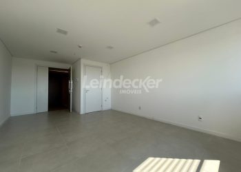 Sala para alugar com 32m² no bairro Teresópolis em Porto Alegre