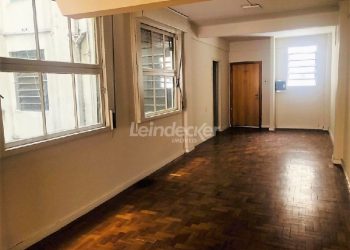 Sala para alugar com 78m² no bairro Centro em Porto Alegre