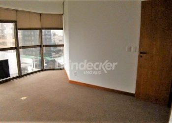 Conjunto para alugar com 31m², 1 vaga no bairro Auxiliadora em Porto Alegre