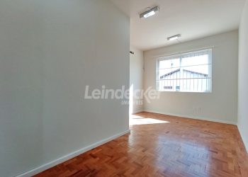 Sala para alugar com 45m² no bairro Cavalhada em Porto Alegre