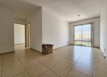 Apartamento para alugar com 60m², 2 dormitórios no bairro Menino Deus em Porto Alegre