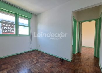 Apartamento para alugar com 49m², 2 dormitórios no bairro Camaqua em Porto Alegre
