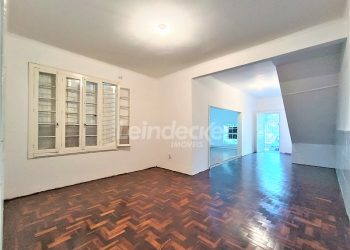 Casa Comercial para alugar com 200m², 1 vaga no bairro Floresta em Porto Alegre