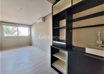 Sala para alugar com 38m² no bairro Cavalhada em Porto Alegre