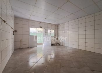 Loja para alugar com 30m², 1 vaga no bairro Santa Cecilia em Porto Alegre