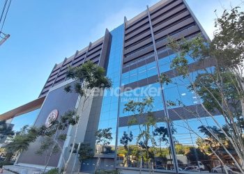 Sala para alugar com 30m² no bairro Teresópolis em Porto Alegre