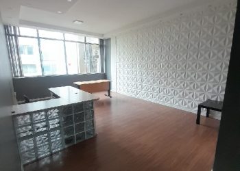 Sala para alugar com 160m² no bairro Centro em Porto Alegre