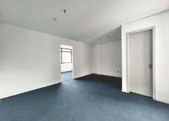 Sala para alugar com 45m² no bairro Centro em Porto Alegre