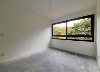Apartamento para alugar com 65m², 2 dormitórios, 1 vaga no bairro Passo d'Areia em Porto Alegre