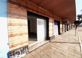 Loja para alugar com 41m² no bairro Floresta em Porto Alegre