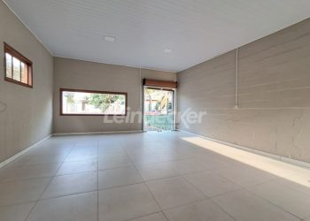Loja para alugar com 40m², 5 vagas no bairro Passo d'Areia em Porto Alegre