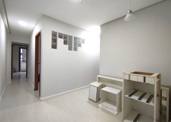 Conjunto para alugar com 54m², 1 vaga no bairro Três Figueiras em Porto Alegre