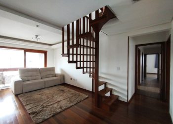 Cobertura para alugar com 270m², 3 dormitórios, 2 vagas no bairro Jardim Lindóia em Porto Alegre