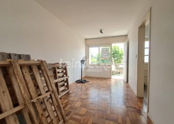 JK para alugar com 40m², 1 dormitório, 1 vaga no bairro Passo d'Areia em Porto Alegre