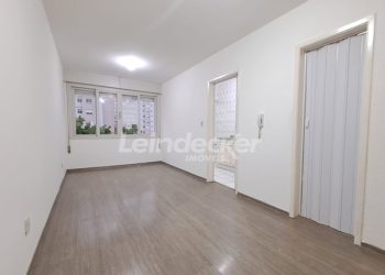 JK para alugar com 38m², 1 dormitório no bairro Partenon em Porto Alegre
