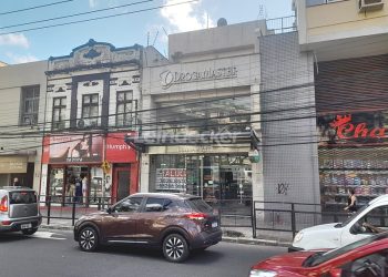 Prédio para alugar com 900m², 2 vagas no bairro Bom Fim em Porto Alegre