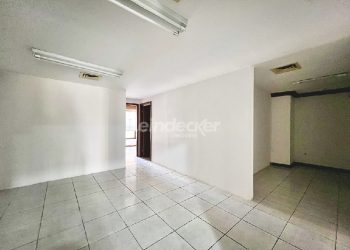 Sala para alugar com 60m² no bairro Centro em Porto Alegre