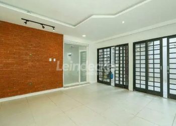 Apartamento para alugar com 65m², 1 dormitório no bairro Jardim do Salso em Porto Alegre