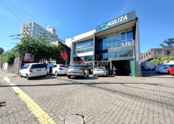 Loja para alugar com 441m², 13 vagas no bairro Partenon em Porto Alegre