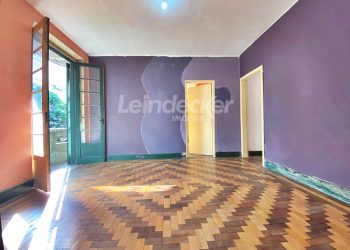 Apartamento para alugar com 120m², 3 dormitórios no bairro Santana em Porto Alegre