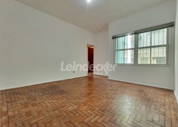 Apartamento para alugar com 70m², 2 dormitórios, 1 vaga no bairro Rio Branco em Porto Alegre