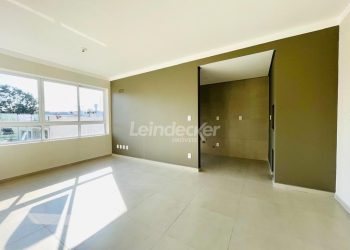 Apartamento para alugar com 50m², 1 dormitório, 1 vaga no bairro Jardim do Salso em Porto Alegre