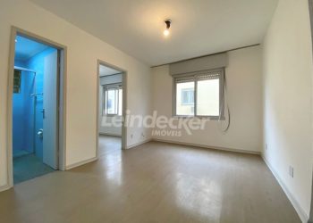 Apartamento para alugar com 36m², 1 dormitório no bairro Vila Ipiranga em Porto Alegre