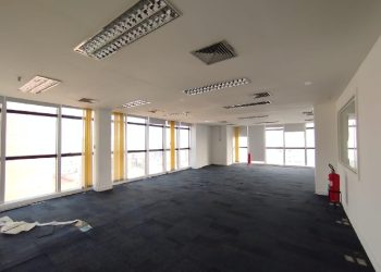 Conjunto para alugar com 273m² no bairro Centro em Porto Alegre