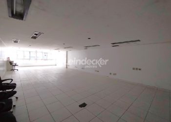 Sala para alugar com 90m² no bairro Centro em Porto Alegre