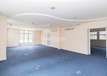 Conjunto para alugar com 150m² no bairro Moinhos de Vento em Porto Alegre