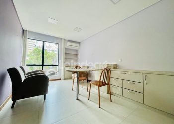 Sala para alugar com 27m² no bairro Petrópolis em Porto Alegre