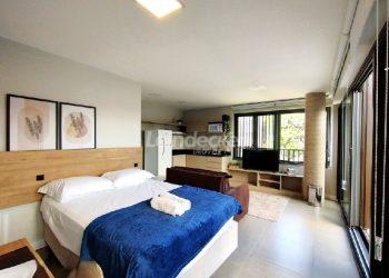 Loft para alugar com 62m², 1 dormitório, 1 vaga no bairro Auxiliadora em Porto Alegre