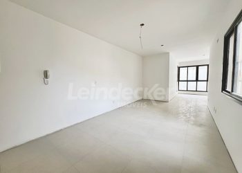 Studio para alugar com 45m², 1 dormitório no bairro Santana em Porto Alegre