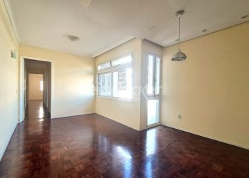 Apartamento para alugar com 67m², 2 dormitórios no bairro Santana em Porto Alegre