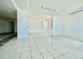 Sala para alugar com 150m² no bairro Centro em Porto Alegre