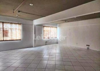 Sala para alugar com 65m² no bairro Sarandi em Porto Alegre