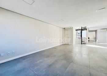 Andar para alugar com 240m², 2 vagas no bairro Rio Branco em Porto Alegre