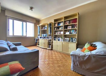 Apartamento para alugar com 135m², 3 dormitórios no bairro Rio Branco em Porto Alegre