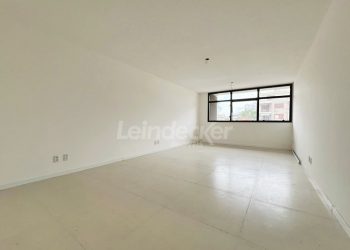 Sala para alugar com 42m², 1 vaga no bairro Praia de Belas em Porto Alegre