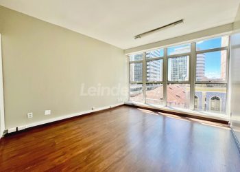 Andar para alugar com 65m² no bairro Centro em Porto Alegre