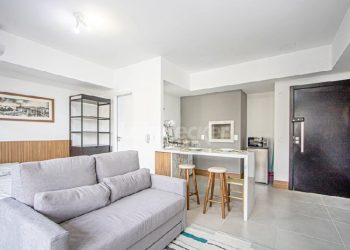 Loft para alugar com 40m², 1 dormitório, 1 vaga no bairro Boa Vista em Porto Alegre