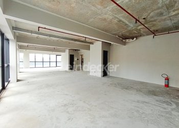 Sala para alugar com 29m² no bairro Floresta em Porto Alegre