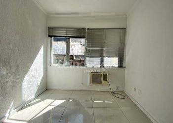 Sala para alugar com 30m² no bairro Centro em Porto Alegre